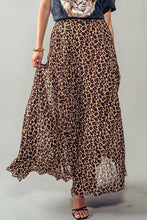 Load image into Gallery viewer, Leopard Animal Print Pleated Midi Skirt
