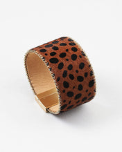 Load image into Gallery viewer, Magnetic Leopard Print Wide Bracelet
